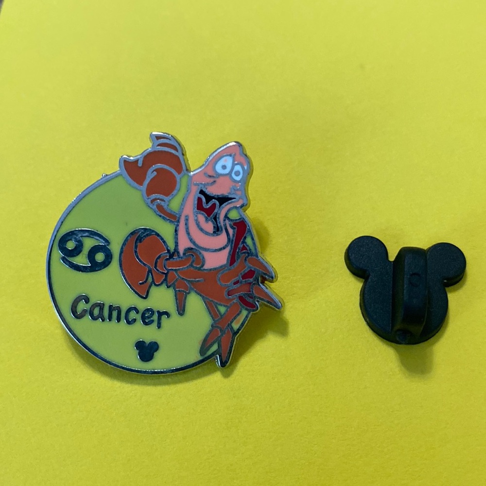 Disney Trading/Collector Pin, Hidden Mickey, Cancer, Sebastian